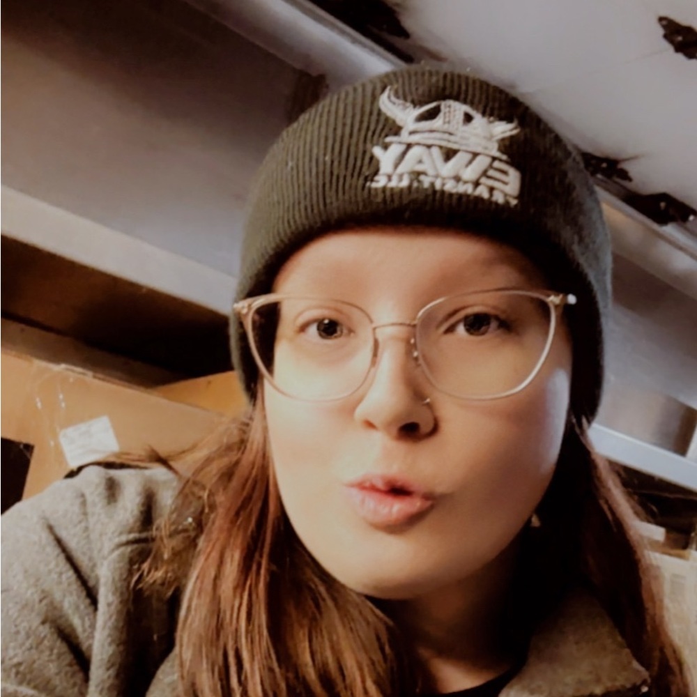 Meet your Posher, Breanna